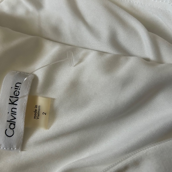 Calvin Klein - New White Sheath Fitted Dress - Size 2 - Picture 6 of 7
